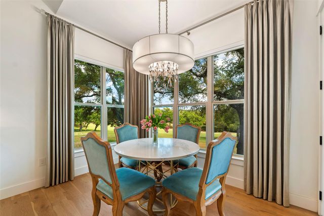 104 Smugglers CV, Horseshoe Bay, TX 78657