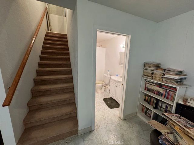 35648 Mountain View Road, Hinkley, CA 92347