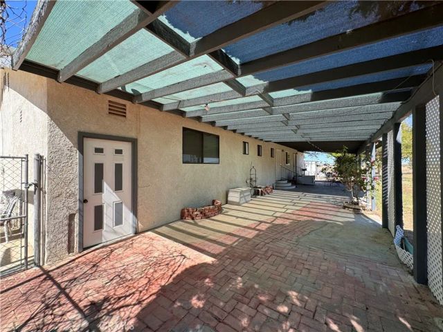 35648 Mountain View Road, Hinkley, CA 92347