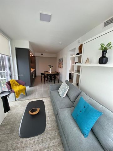 227 NE 2nd St 1701, Miami, FL 33132