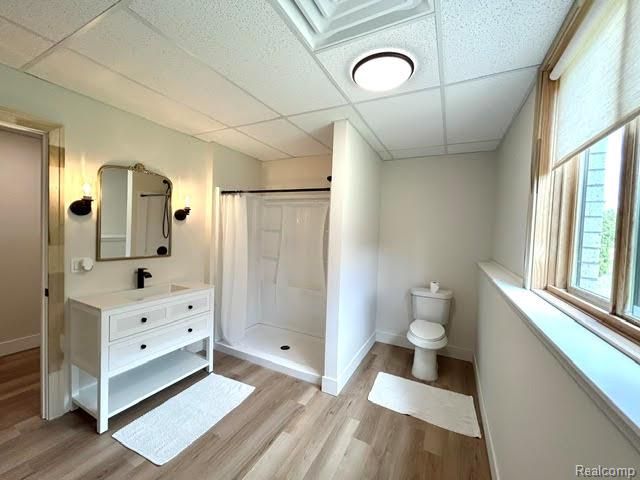 39 Stark Road, Rochester Hills, MI 48307