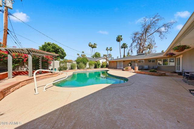 1433 N BEL AIR Drive, Mesa, AZ 85201