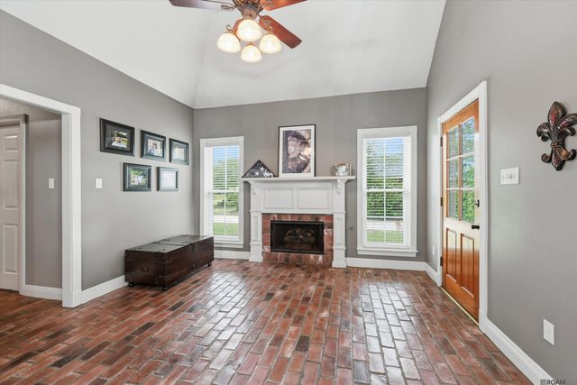 15499 Ryan Avenue, Prairieville, LA 70769