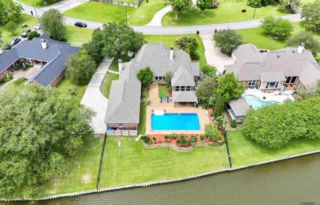 15499 Ryan Avenue, Prairieville, LA 70769