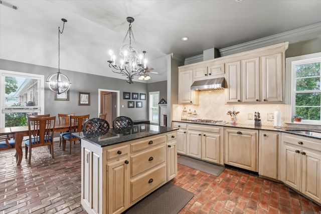 15499 Ryan Avenue, Prairieville, LA 70769