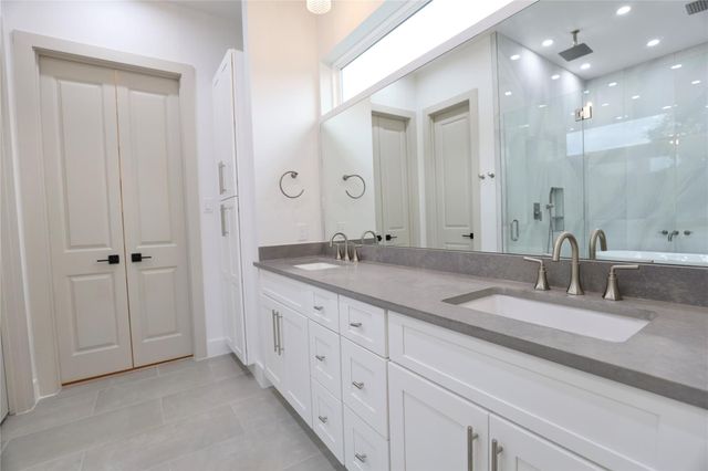 510 E 37th Street, Houston, TX 77022