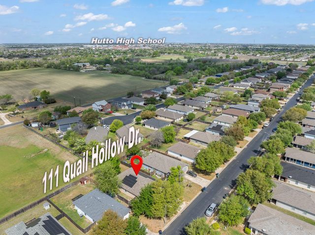 111 Quail Hollow DR, Hutto, TX 78634
