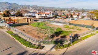 700 Chapala Drive, Pacific Palisades (los Angeles), CA 90272