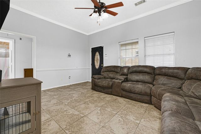 516 Avenue F, South Houston, TX 77587