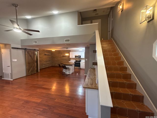 1209 BLUFF CREEK CIR, New Braunfels, TX 78130