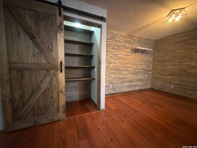 1209 BLUFF CREEK CIR, New Braunfels, TX 78130