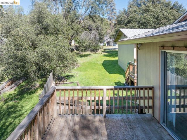 21798 Joyce Ct, Sonora, CA 95370
