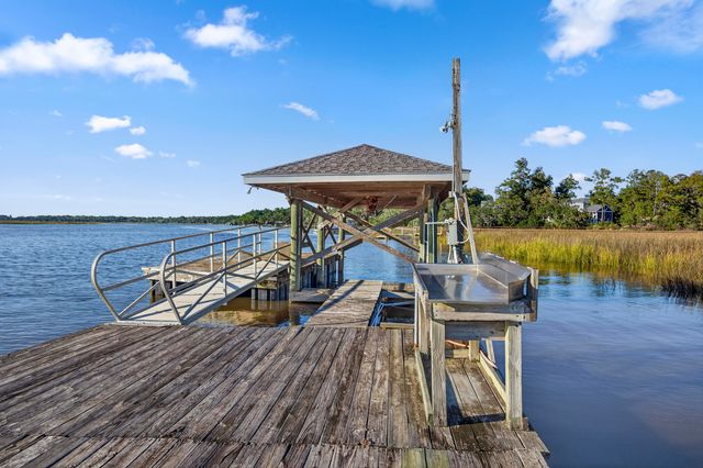 5703 St Angela Drive, North Charleston, SC 29418