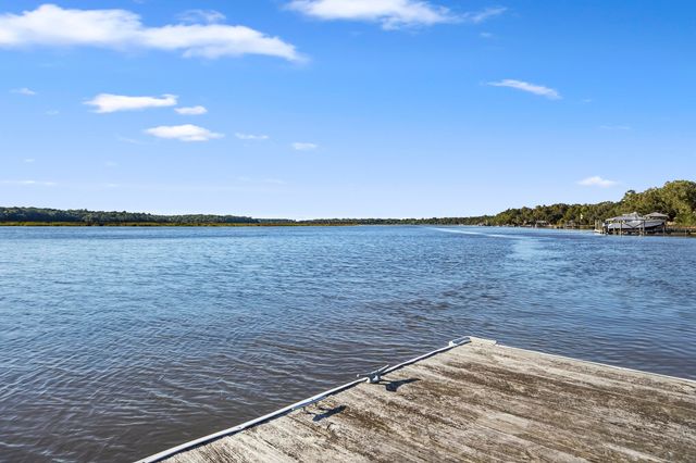 5703 St Angela Drive, North Charleston, SC 29418