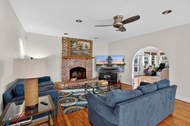 5703 St Angela Drive, North Charleston, SC 29418