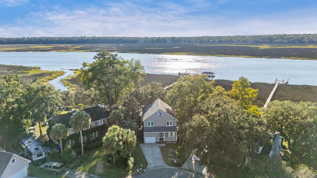 5703 St Angela Drive, North Charleston, SC 29418