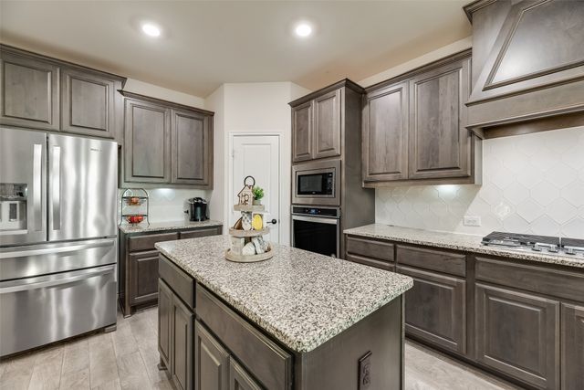 1079 Sublime Drive, Heath, TX 75126