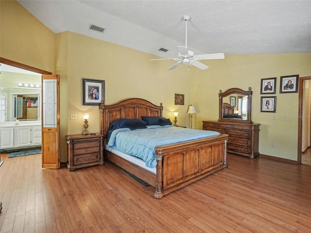 8634 WHISPERING WILLOW COURT, Orlando, FL 32835