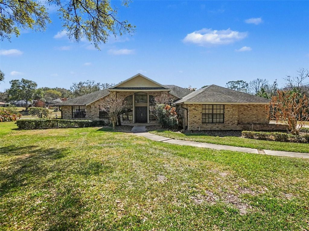 8634 WHISPERING WILLOW COURT, Orlando, FL 32835