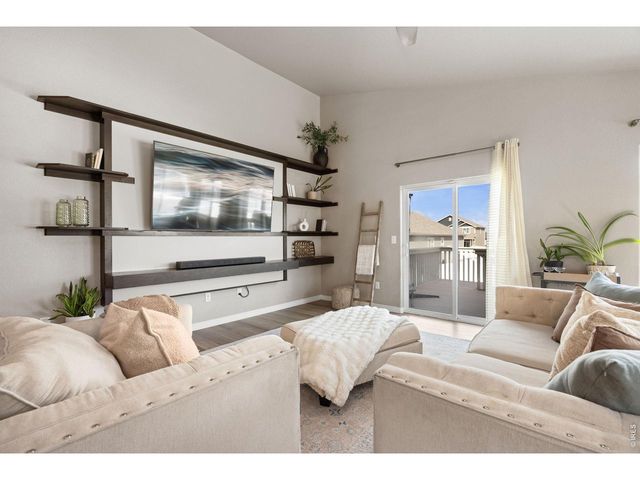 5225 Carmon Dr, Windsor, CO 80550