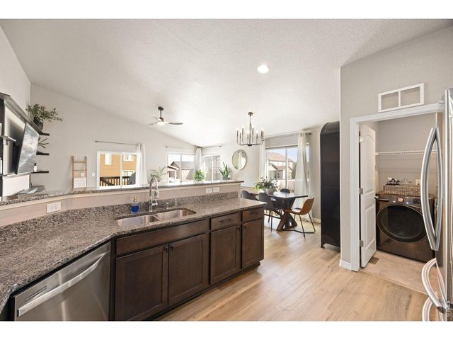 5225 Carmon Dr, Windsor, CO 80550