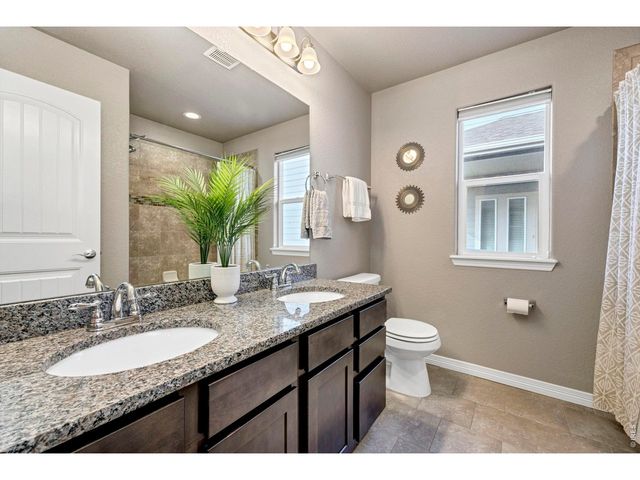 5225 Carmon Dr, Windsor, CO 80550