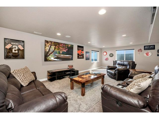 5225 Carmon Dr, Windsor, CO 80550