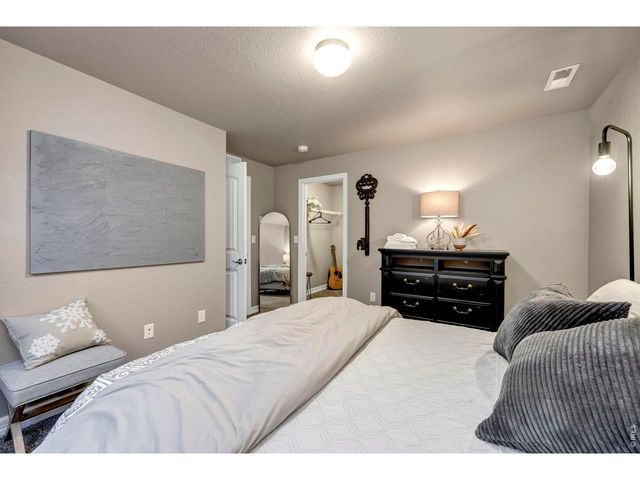 5225 Carmon Dr, Windsor, CO 80550