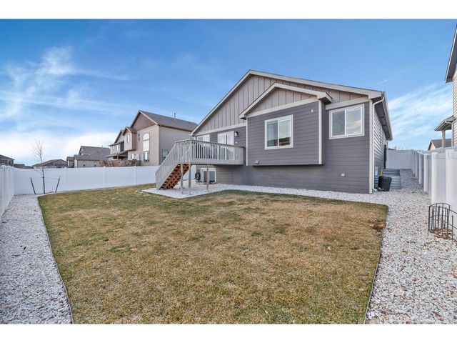 5225 Carmon Dr, Windsor, CO 80550