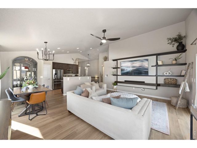 5225 Carmon Dr, Windsor, CO 80550