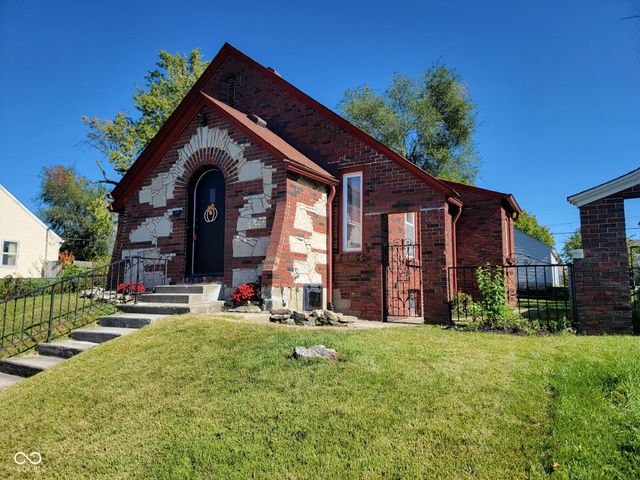 57 S 11 th Avenue S, Beech Grove, IN 46107