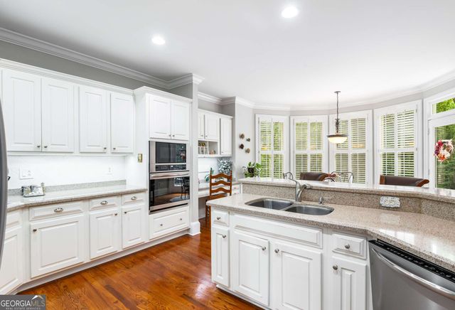 135 Troon Drive, Fayetteville, GA 30215