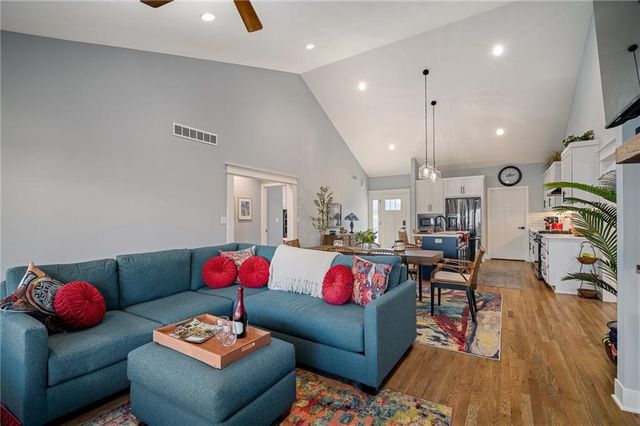 2110 Chateau Place, Raymore, MO 64083