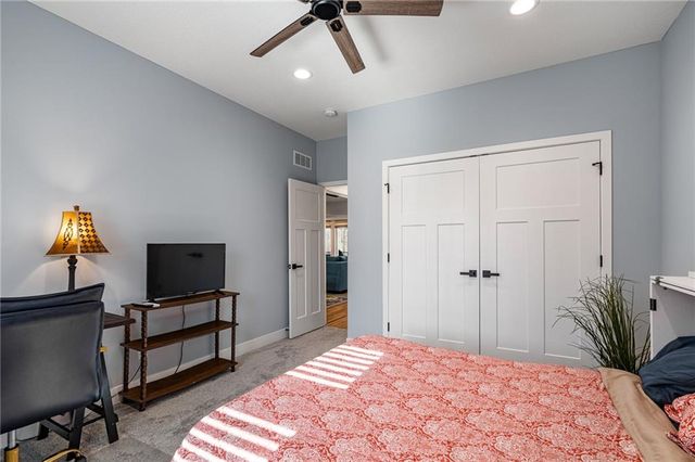 2110 Chateau Place, Raymore, MO 64083