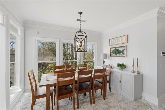 9155 Bay Pointe Drive, Gainesville, GA 30506