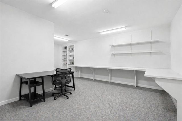 9155 Bay Pointe Drive, Gainesville, GA 30506