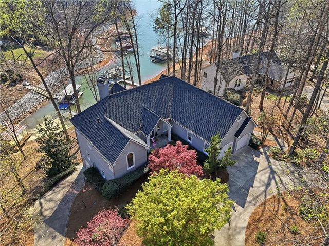 9155 Bay Pointe Drive, Gainesville, GA 30506