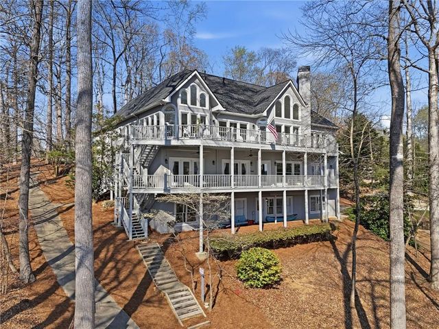 9155 Bay Pointe Drive, Gainesville, GA 30506