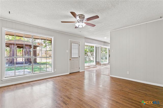 1813 Bundrant Drive, Killeen, TX 76543