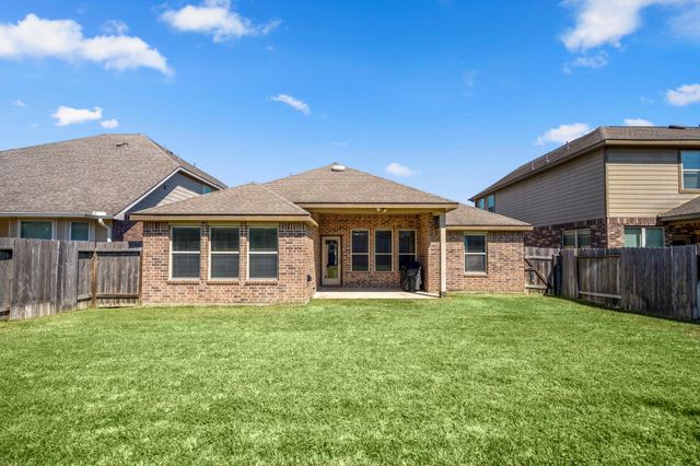 22635 Miramar Bend Drive, Tomball, TX 77375