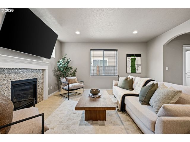 3034 GUADALUPE Way, Eugene, OR 97408