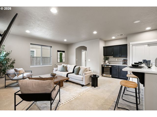3034 GUADALUPE Way, Eugene, OR 97408