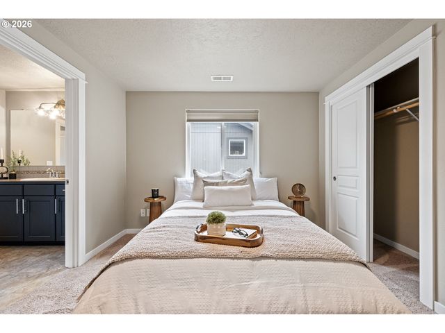 3034 GUADALUPE Way, Eugene, OR 97408