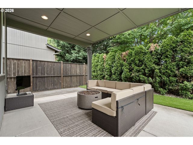 3034 GUADALUPE Way, Eugene, OR 97408