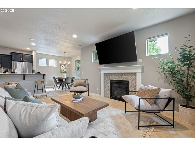 3034 GUADALUPE Way, Eugene, OR 97408