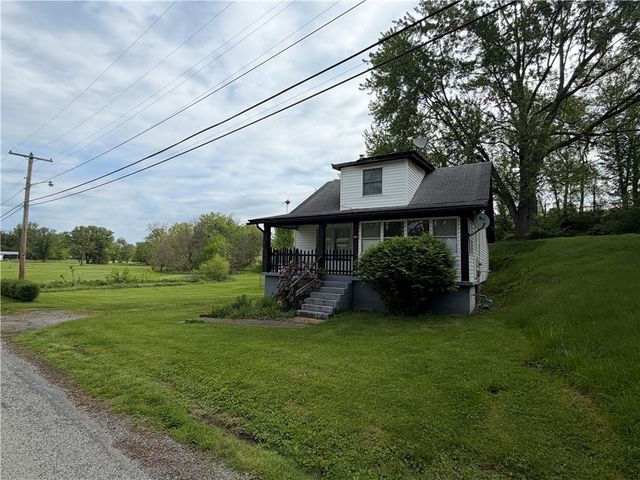 420 Old Plank, South Franklin, PA 15301