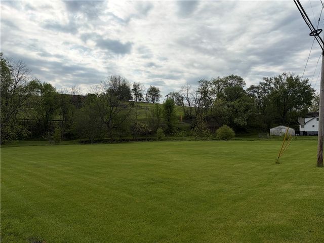 420 Old Plank, South Franklin, PA 15301