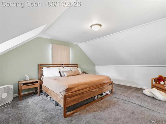 2056 Cambridge Road, Berkley, MI 48072