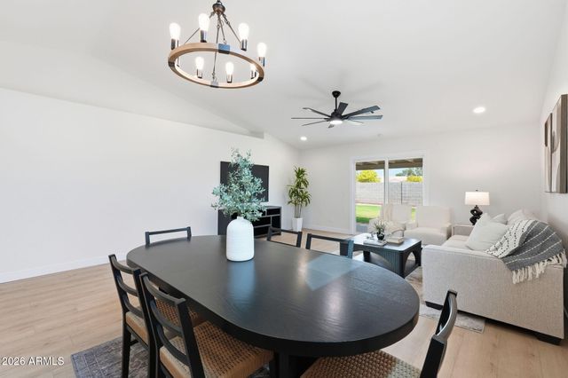 1146 W 20TH Avenue, Apache Junction, AZ 85120
