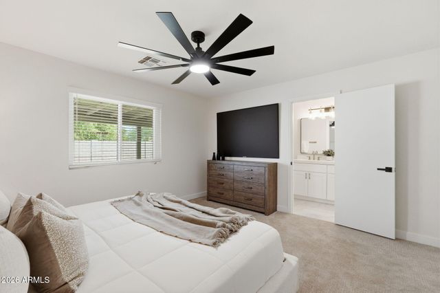 1146 W 20TH Avenue, Apache Junction, AZ 85120